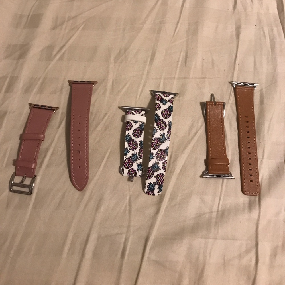 3 Apple Watch bands!