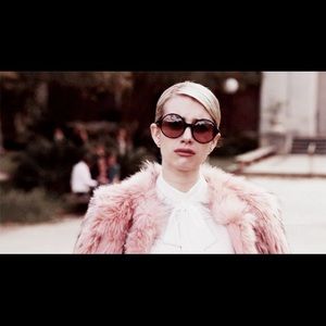 Meet your Posher, Regan