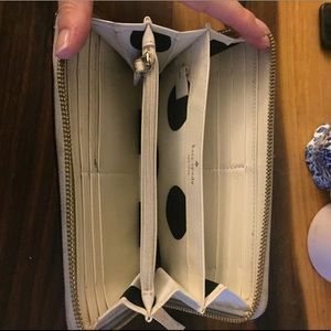 Kate Spade Silver Zipper Wallet