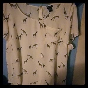 White giraffe top