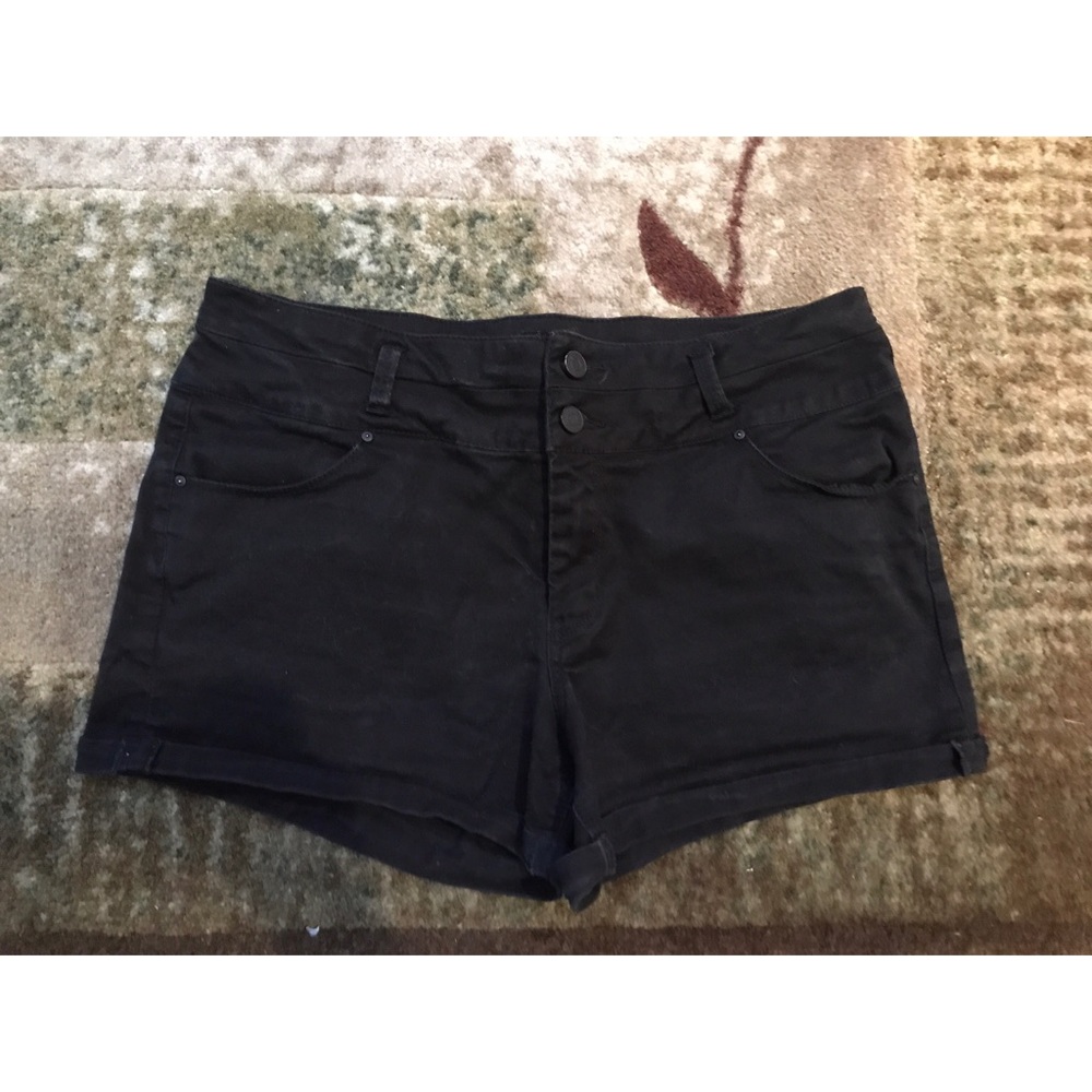 Black high wasted shorts