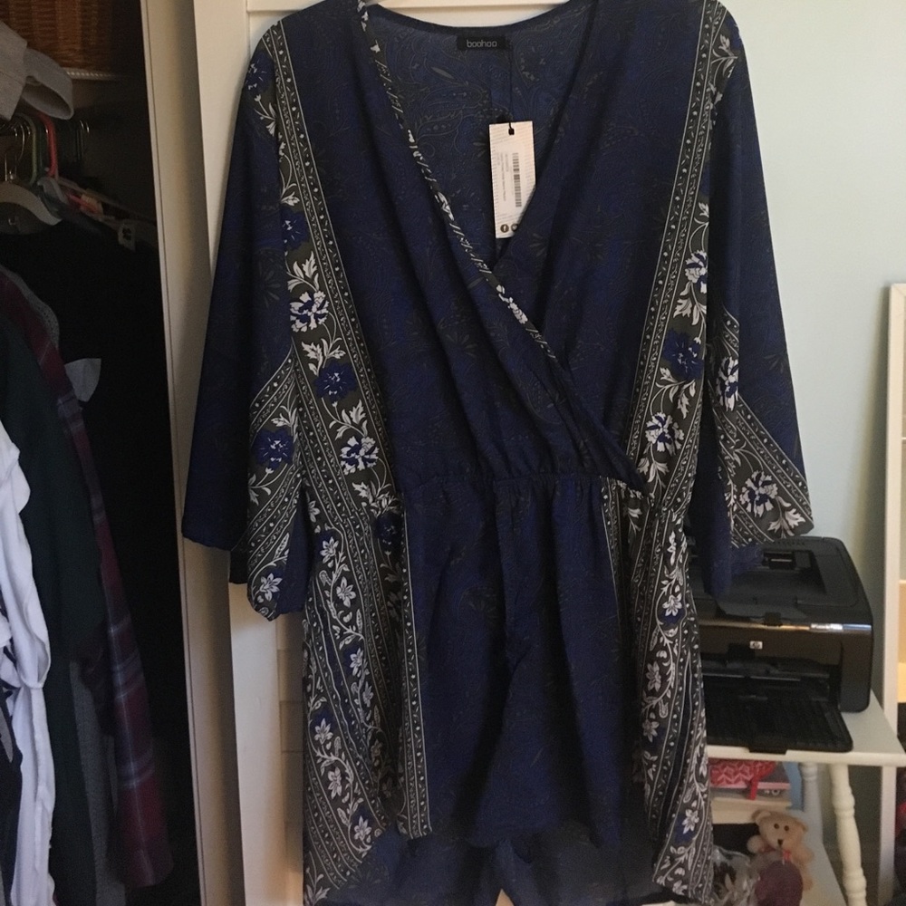 NWT boohoo romper
