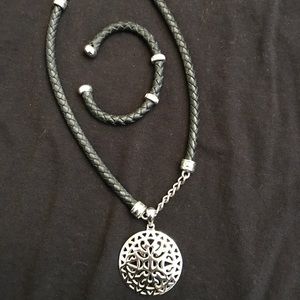 Premier Designs leather necklace and bracelet