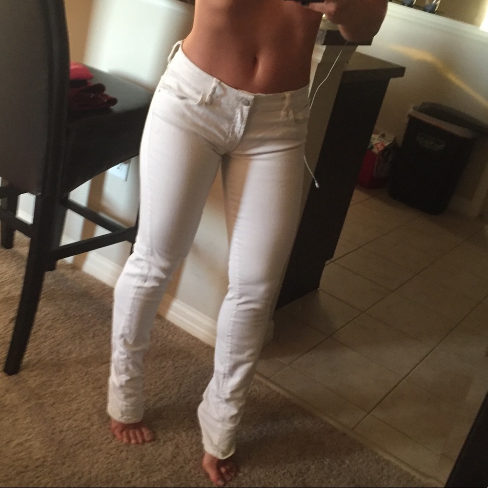 GUESS jeans