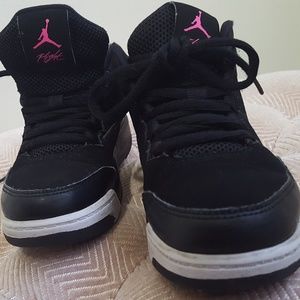 Sold Jordan's flight sneakers Sold