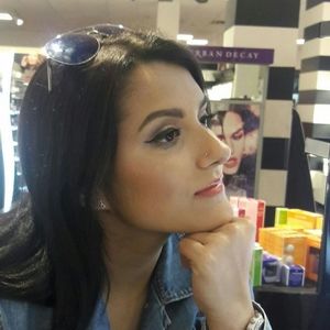 Meet your Posher, Natasha