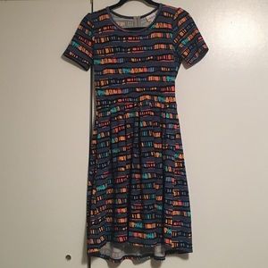 Lularoe patterned Amelia dress with pockets