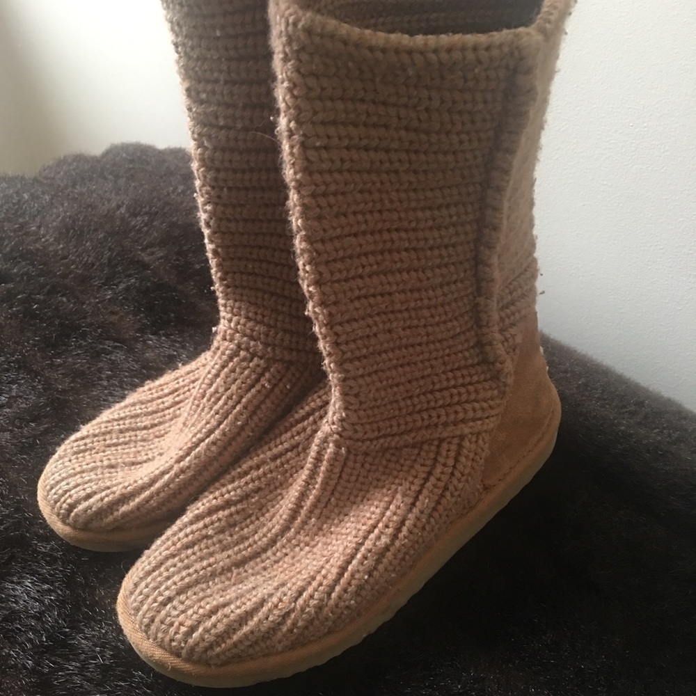 UGGS AUSTRALIA AUTHENTIC Classic Cardy Boots