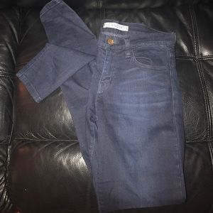 Standerd amazing go to skinny blue jeans