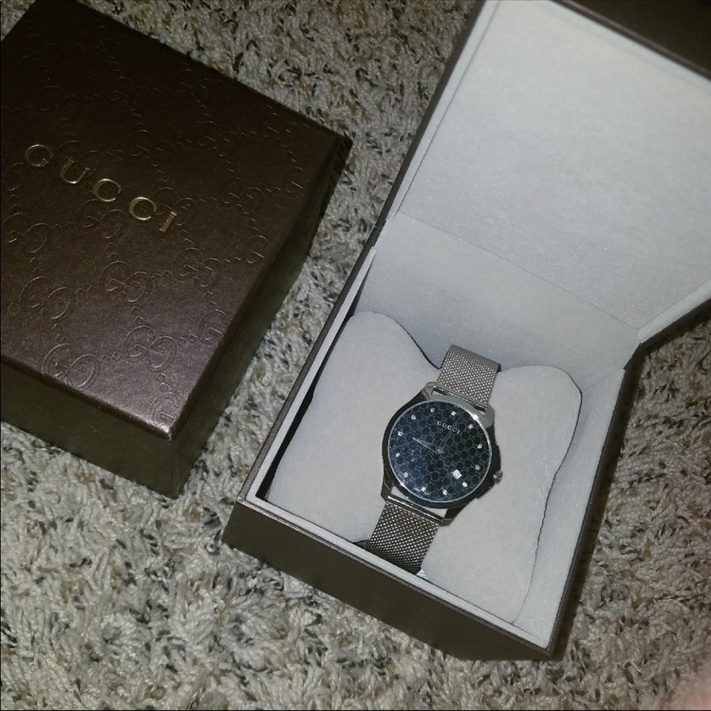 PRICE REDUCED !!!! ❤️❤️ Authentic Gucci Watch