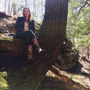 Meet your Posher, Alanna