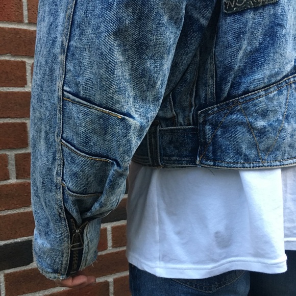 Exclusive Vintage 80’s Mens Acid Wash Denim Jacket - Picture 6 of 6
