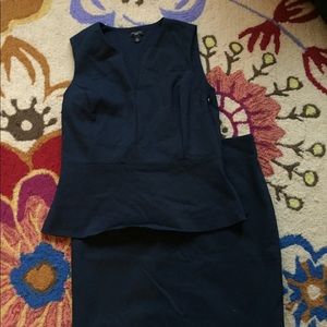 Ann Taylor - skirt suit
