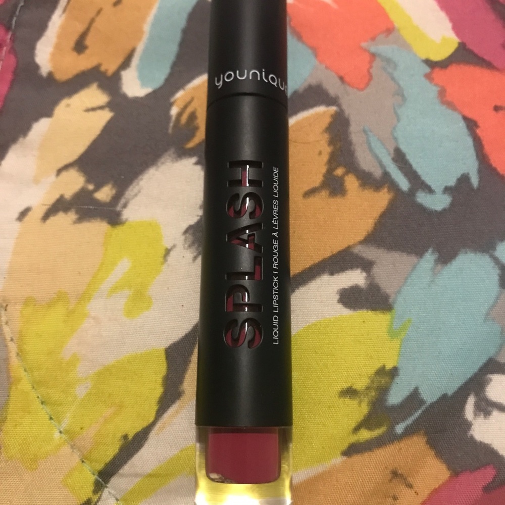 Younique Splash Liquid Lipstick