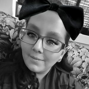 Meet your Posher, Isabel