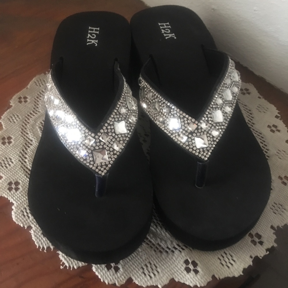 Bling Bling Sandals 👡💥 NWT H2K Wedge Heel