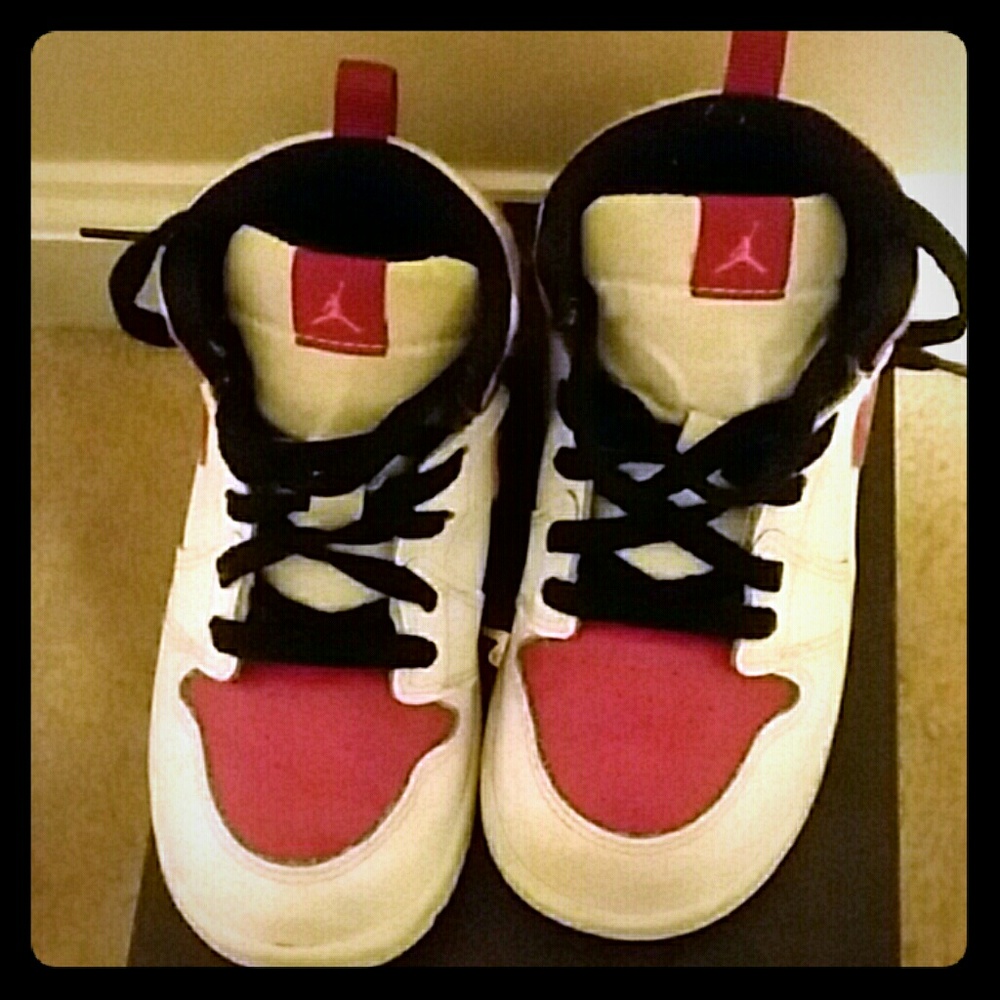 Toddler Jordan sneakers!