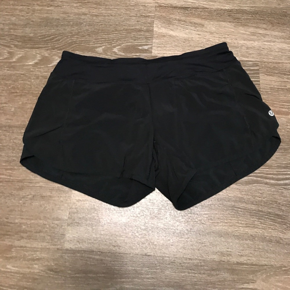 Lululemon Black Run Times Shorts 4 way stretch