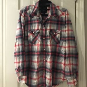 Boyfriend fit American Eagle plaid shirt!