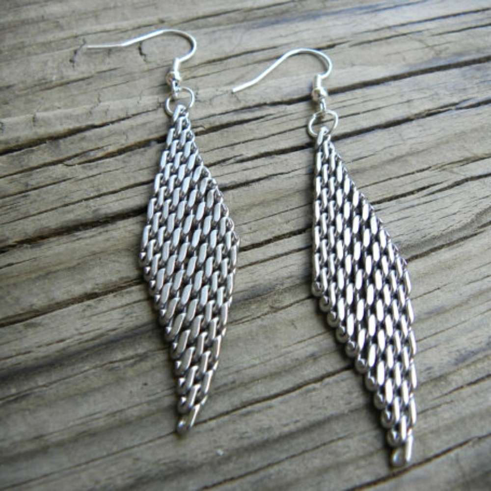Flexible Silver Mesh Drop Earrings