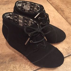 Tom Black Booties
