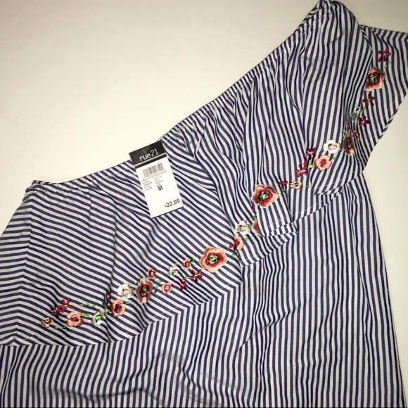 📦 •One shoulder dress size medium - Picture 2 of 2