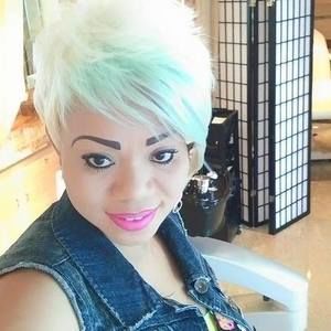 Meet your Posher, Althea