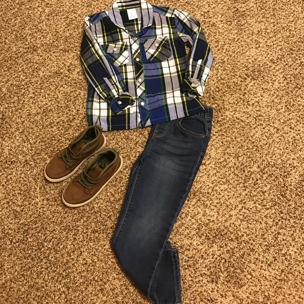 Wonderkids plaid button up