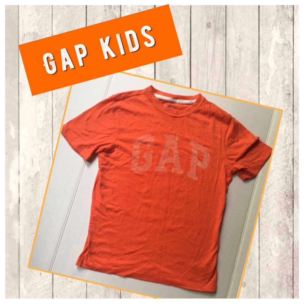 Gap kids orange Logo shirt
