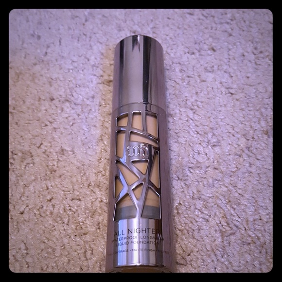 Other - Urban Decay All Nighter Foundation