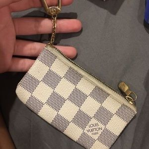 Authentic Louis Vuitton keypouch/keychain