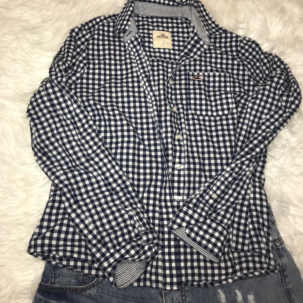 New hollister plaid navy and white stripe