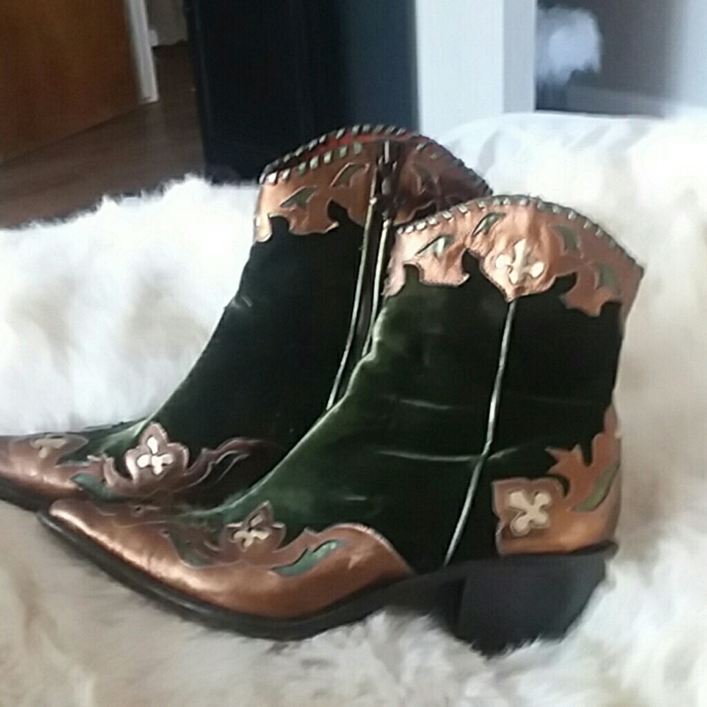 Dark green velvet cowboy boots