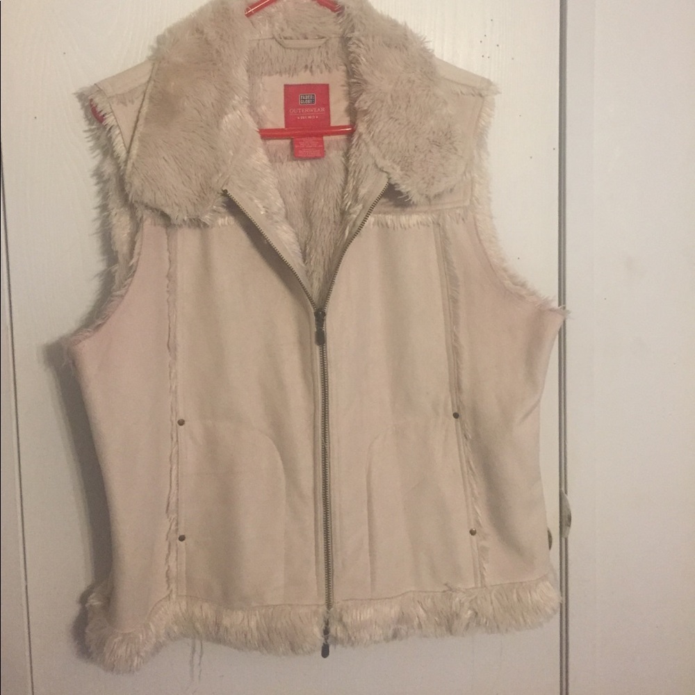 CUTE Vest