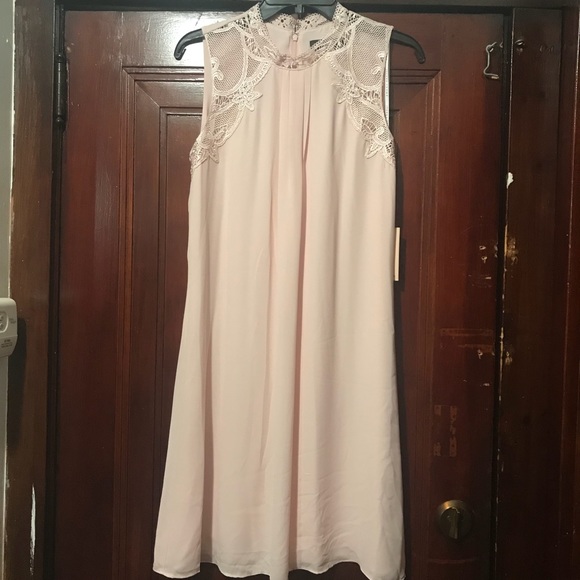 Ivanka Trump Dresses & Skirts - Blush Casual Dress