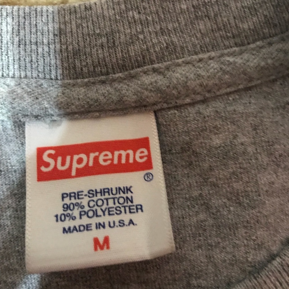 Supreme tee shirt