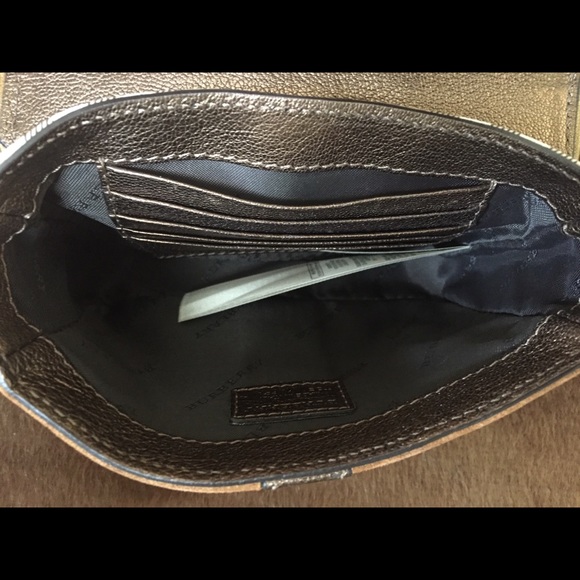 Authentic BURBERRY Mini Berkley Crossbody Bag - Picture 8 of 8