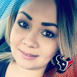 Meet your Posher, Nora