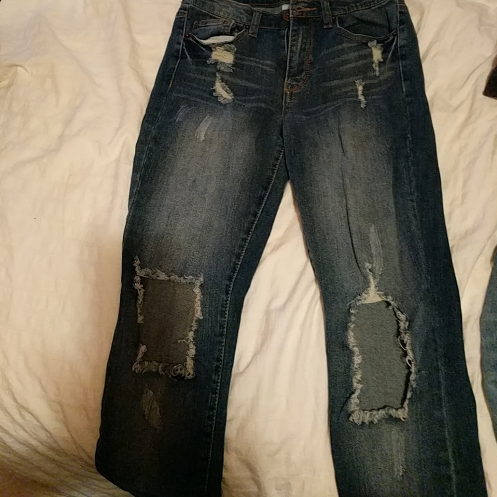 Distressed Mudd brand jeans size 5