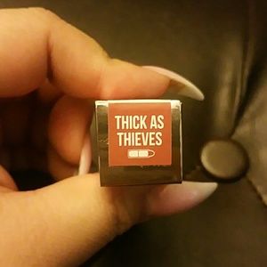 Jeffree Star Lip Ammunition Thick as Thieves