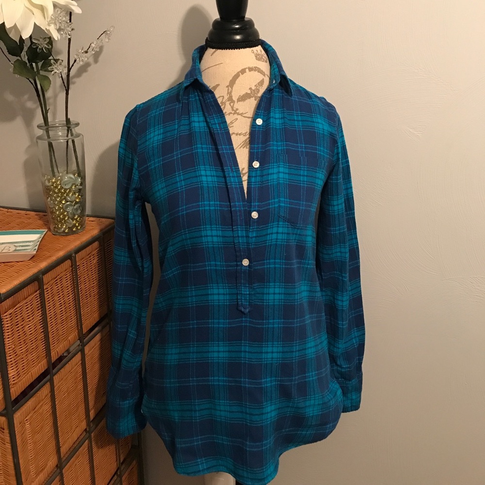 💙 J.Crew Flannel Plaid Popover!