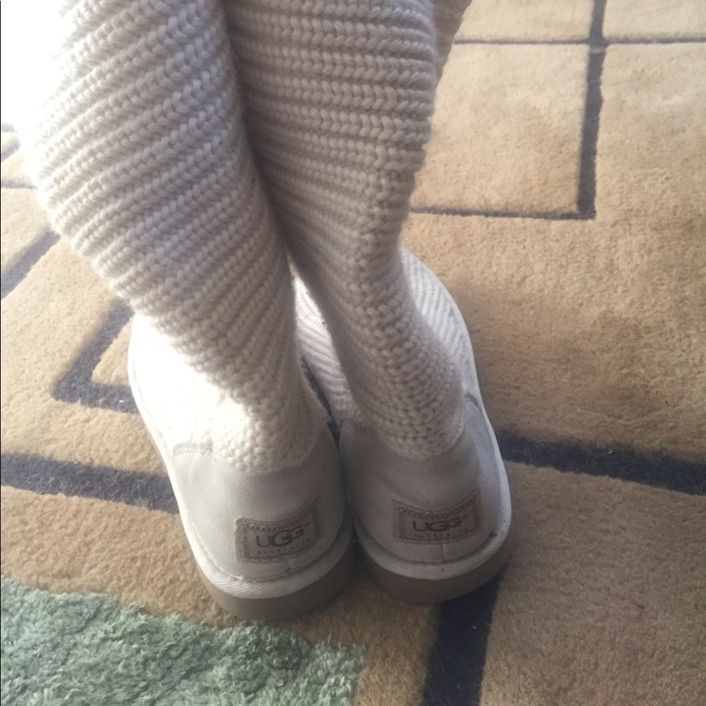 Light brown Ugg boots