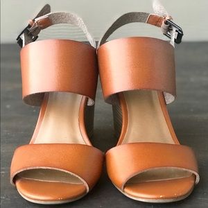 Old Navy Brown Wedge Heels, Size 7