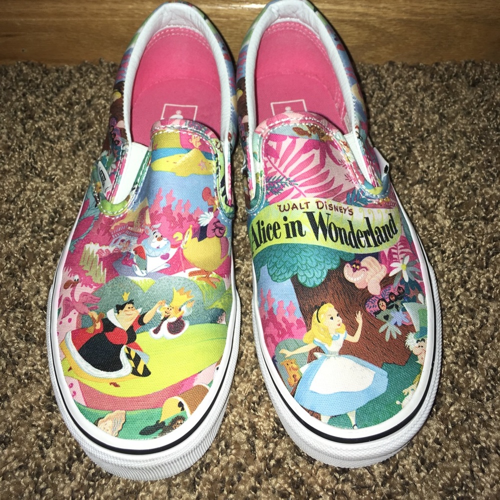 Alice in Wonderland Disney Vans