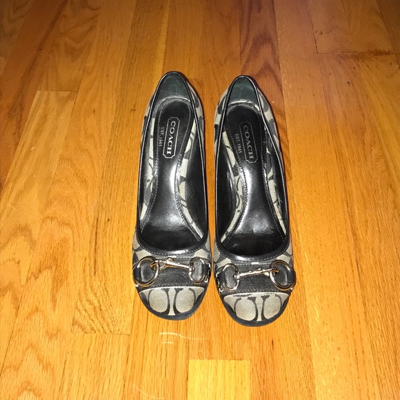 Coach Izzy Black Round Toe Wedges - Picture 2 of 3