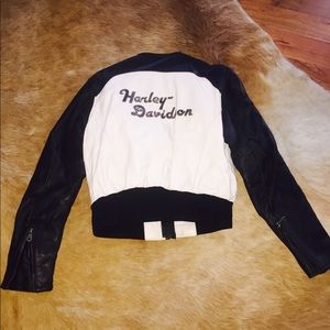 Harley Davison leather jacket!