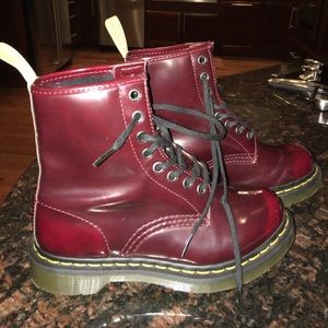 Maroon Dr Martens Airwair lady size 5 male size 4