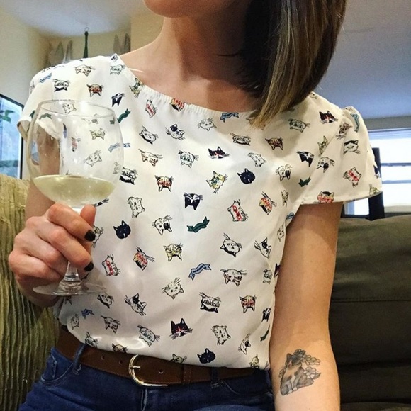 Meet The Posher, Megan 🐈🌿🍌🎤👩🏻‍🌾💃🏻🌳 - Picture 5 of 8