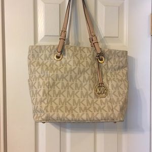 Michael Kors bag
