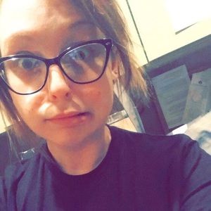 Meet your Posher, Briana